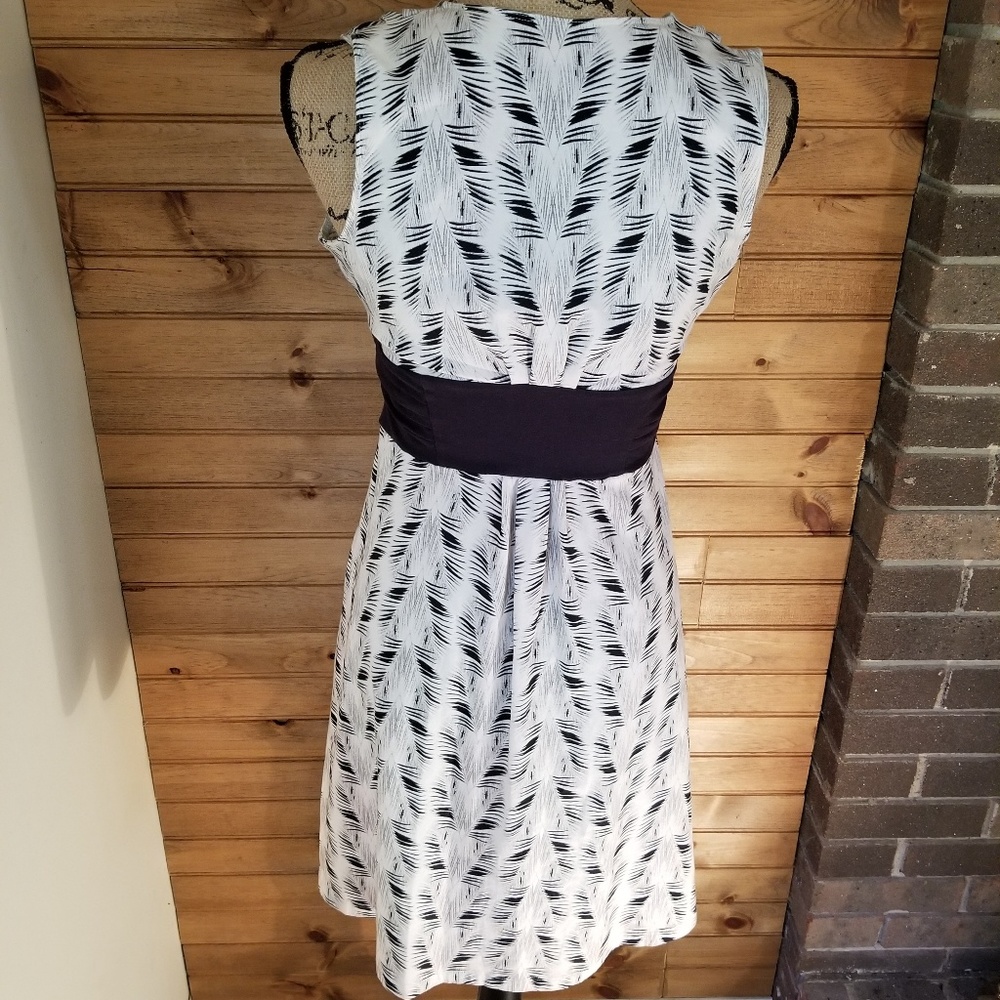 Patagonia dress - Picture 2 of 3